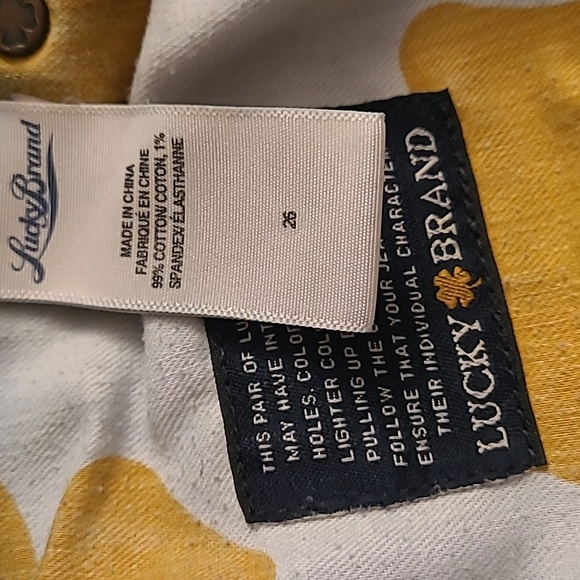 Lucky Brand Riley cut-off shorts, denim, size 2/26 - Picture 4 of 8